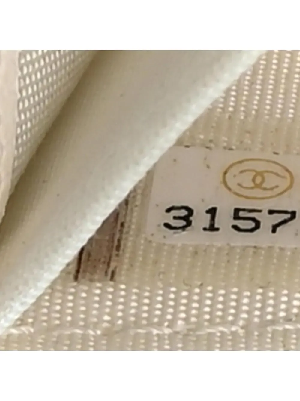 Chanel elevate your